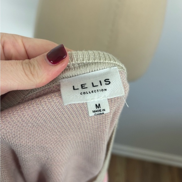 Le Lis Camo Sweater Pastel Distressed Lightweight M - Picture 5 of 5